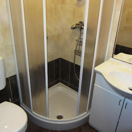 Mara Guest house